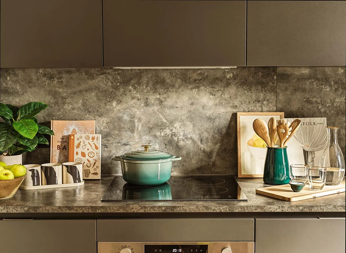 3 Bedroom Apartment - Kitchen